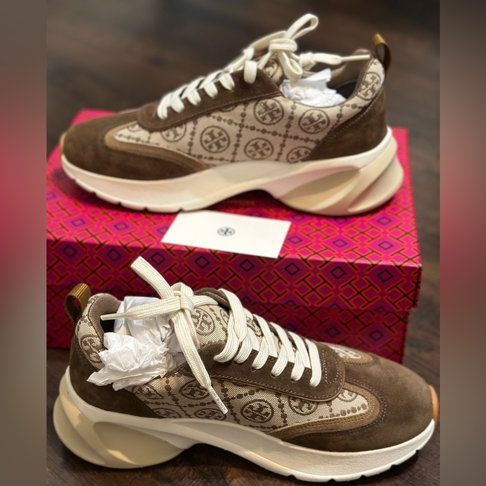 Tory Burch T Monogram Good luck trainer